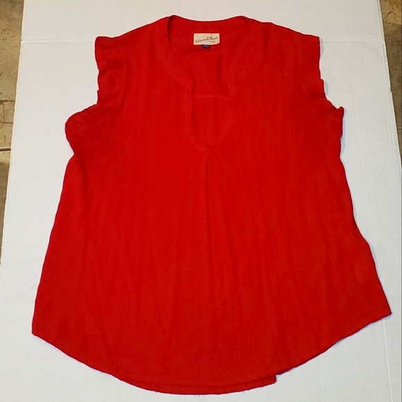 Universal Thread top. Red - Picture 1 of 6